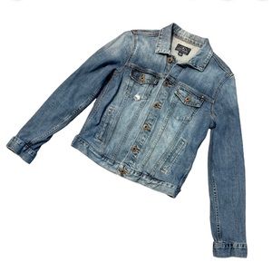 Lucky Brand Classic Denim Jacket Distressed Coastal Cowgirl Western. Sz S. EUC!
